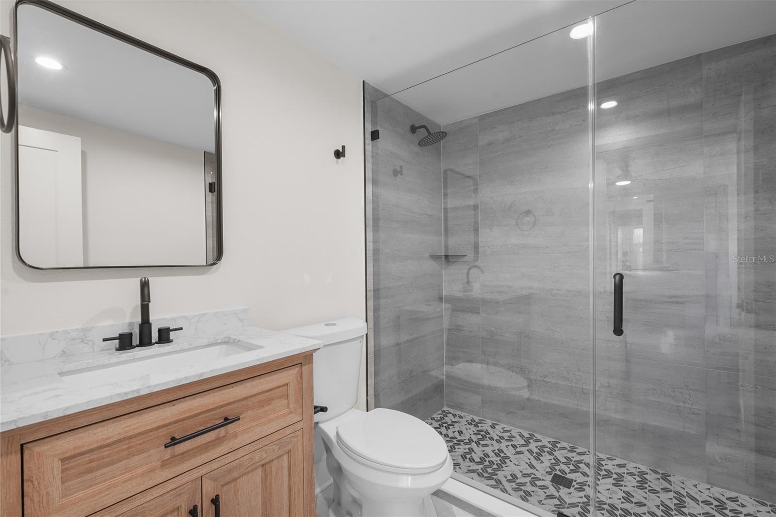 A4660847 Property Photo