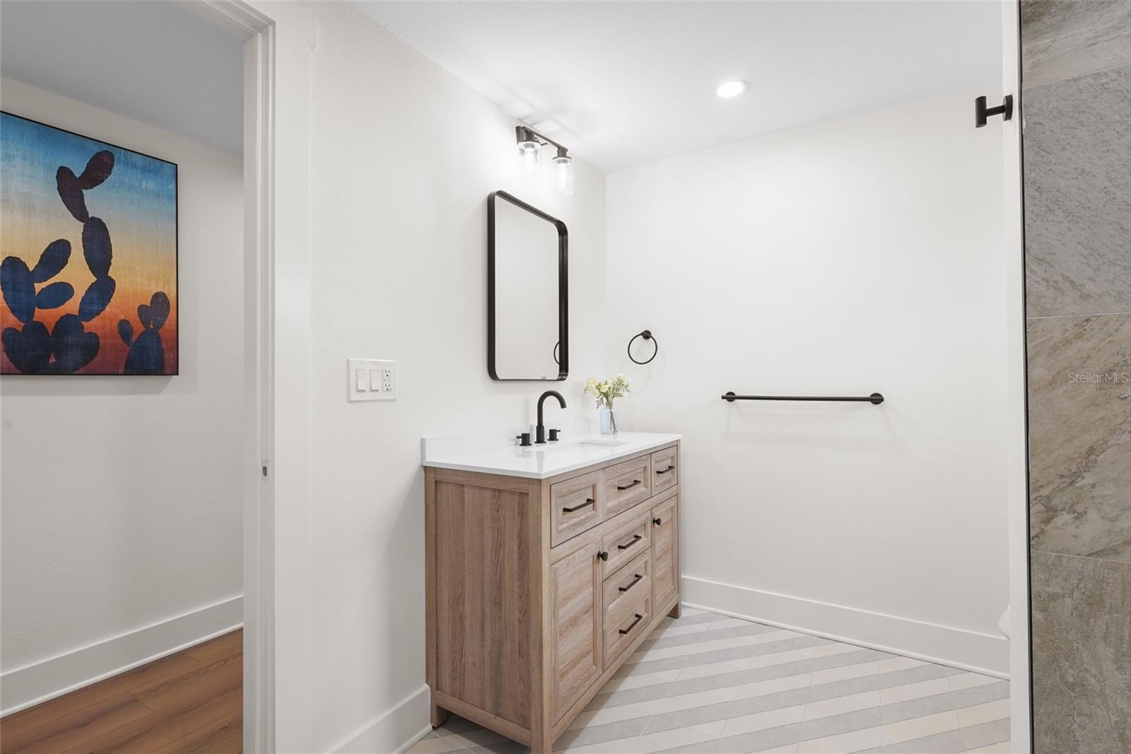 A4660847 Property Photo