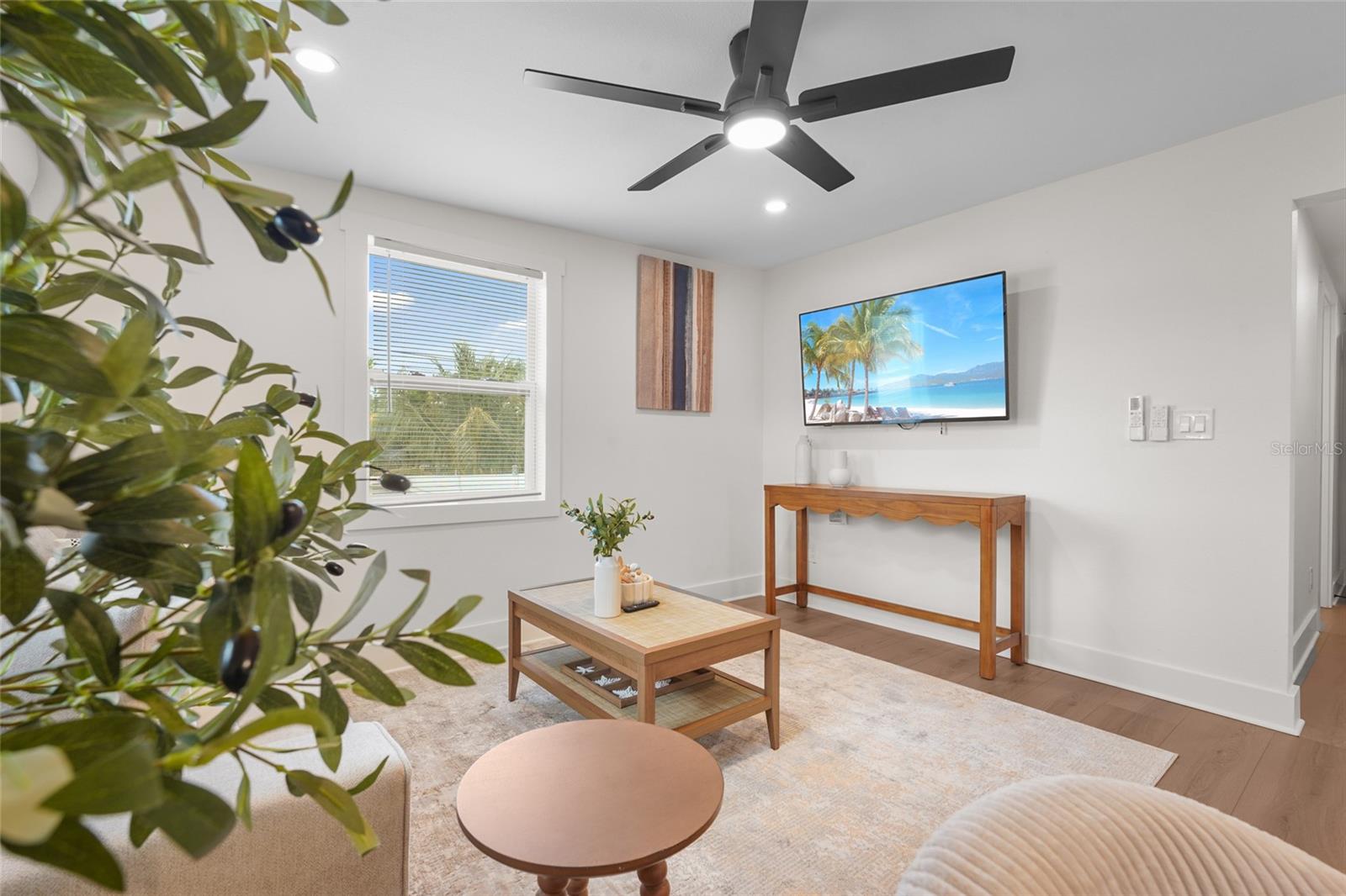 A4660847 Property Photo