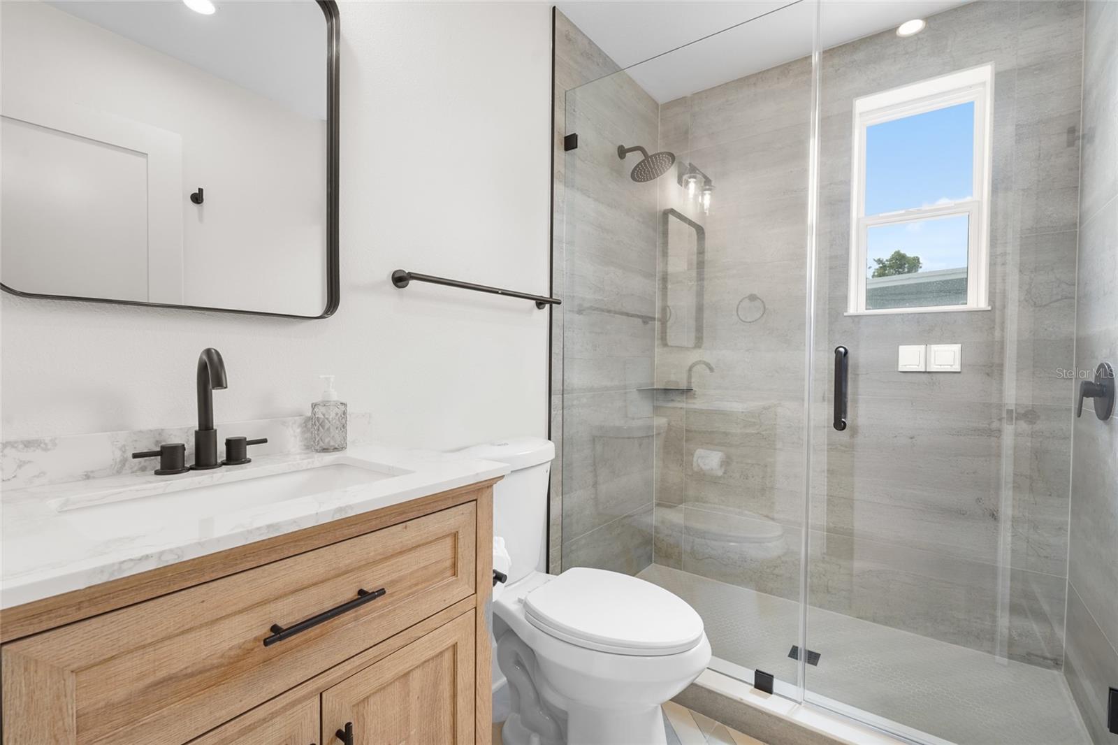 A4660847 Property Photo