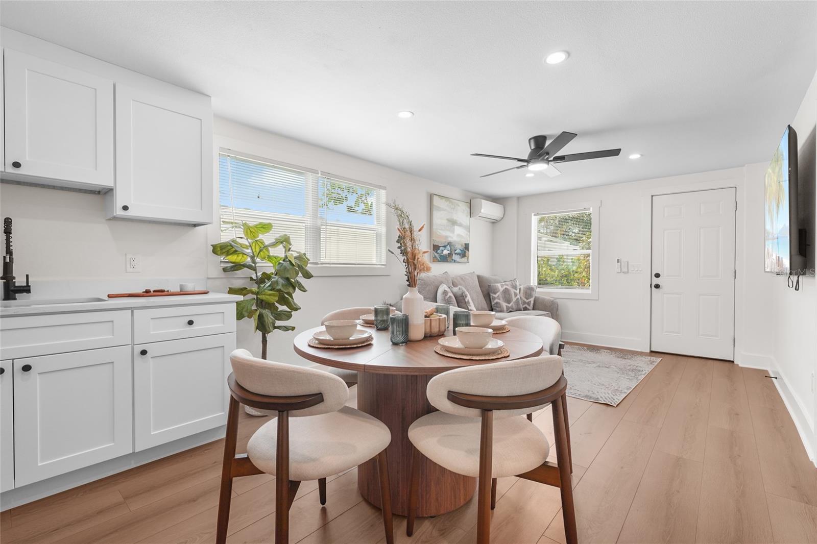 A4660847 Property Photo
