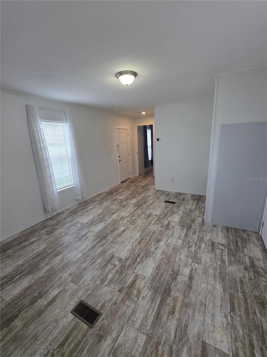 TB8413650 Property Photo