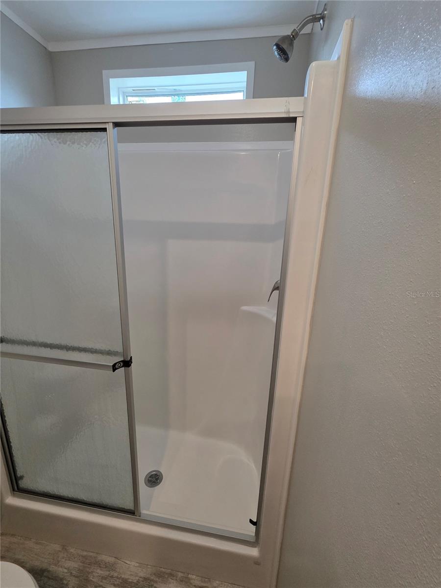 TB8413650 Property Photo