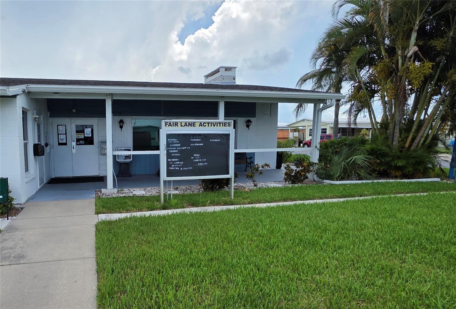 TB8413650 Property Photo