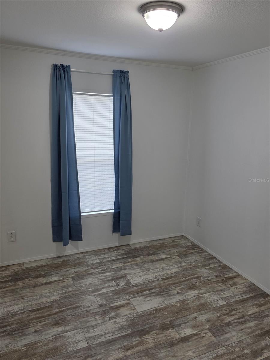 TB8413650 Property Photo