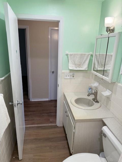 TB8413686 Property Photo