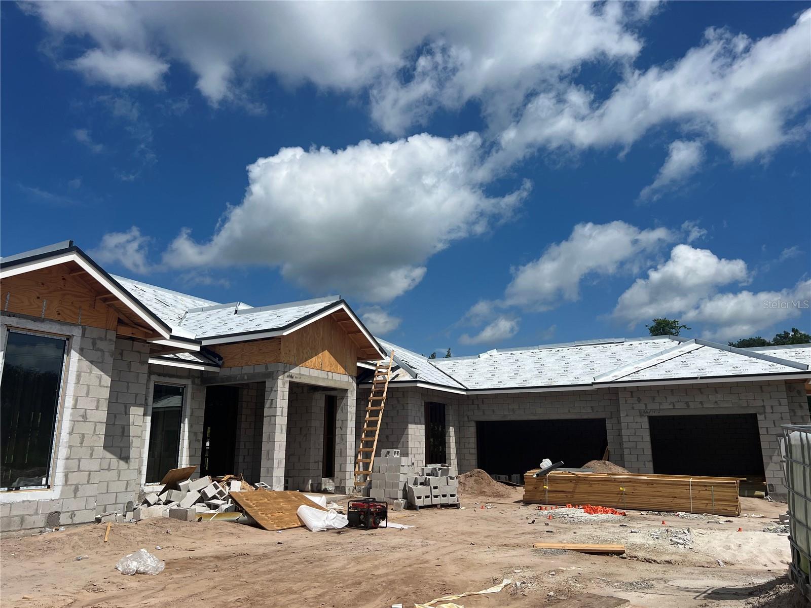 S5132051 Property Photo