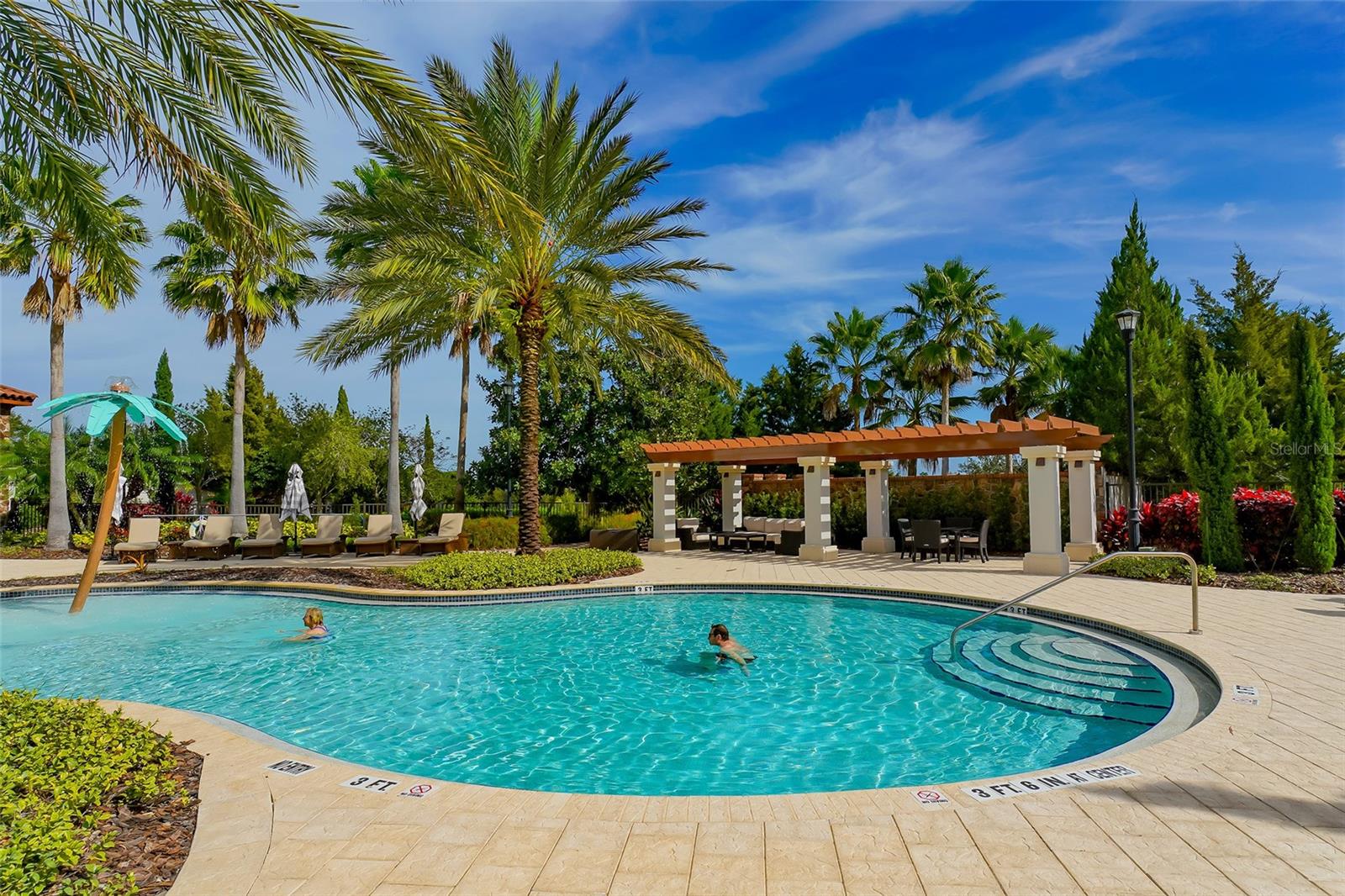 A4660889 Property Photo