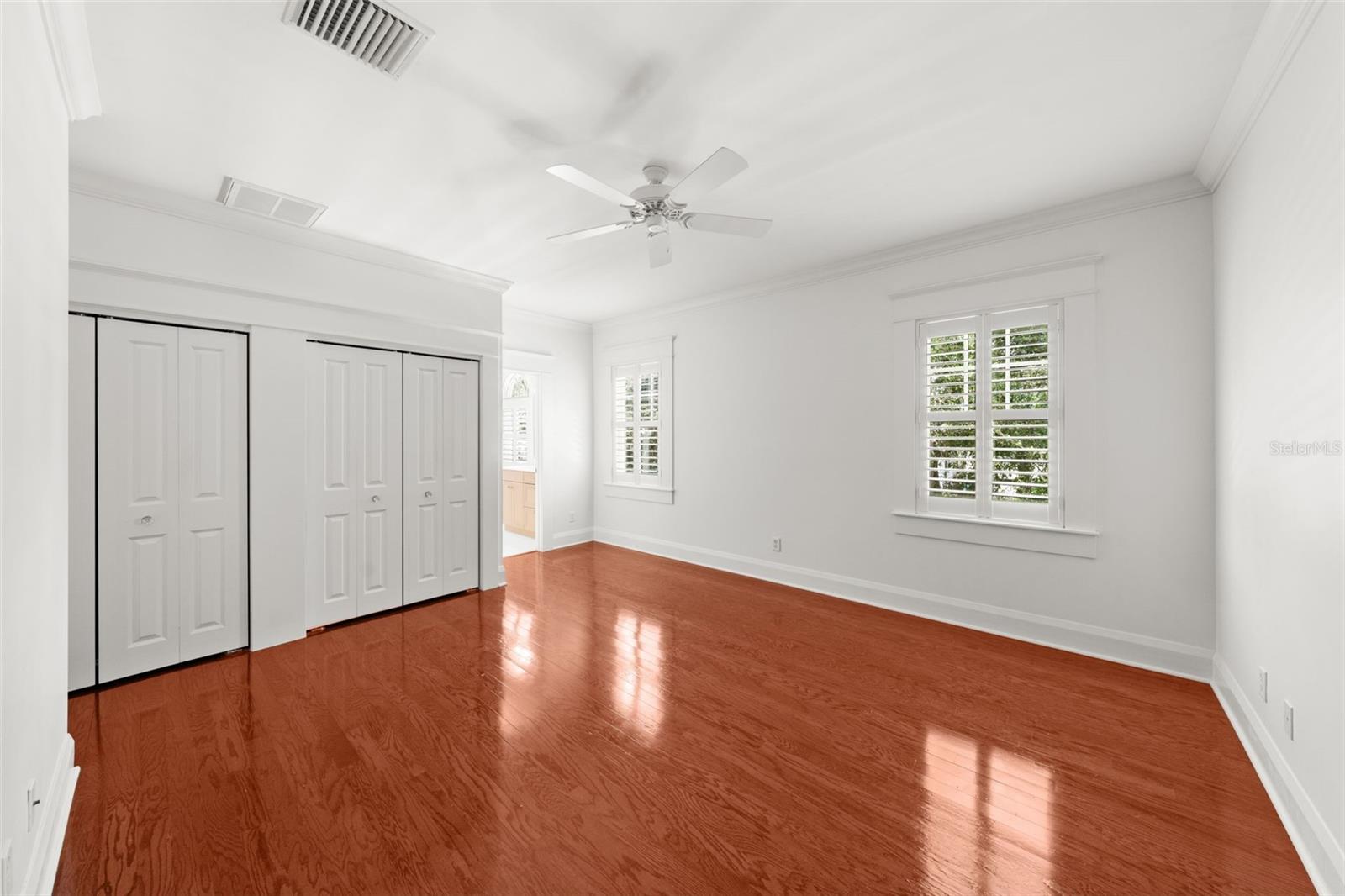 TB8413753 Property Photo