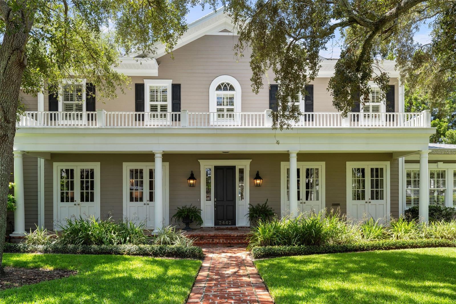 TB8413753 Property Photo