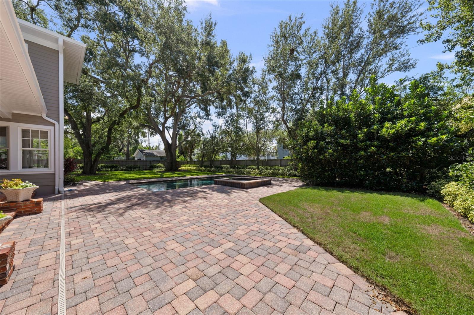 TB8413753 Property Photo