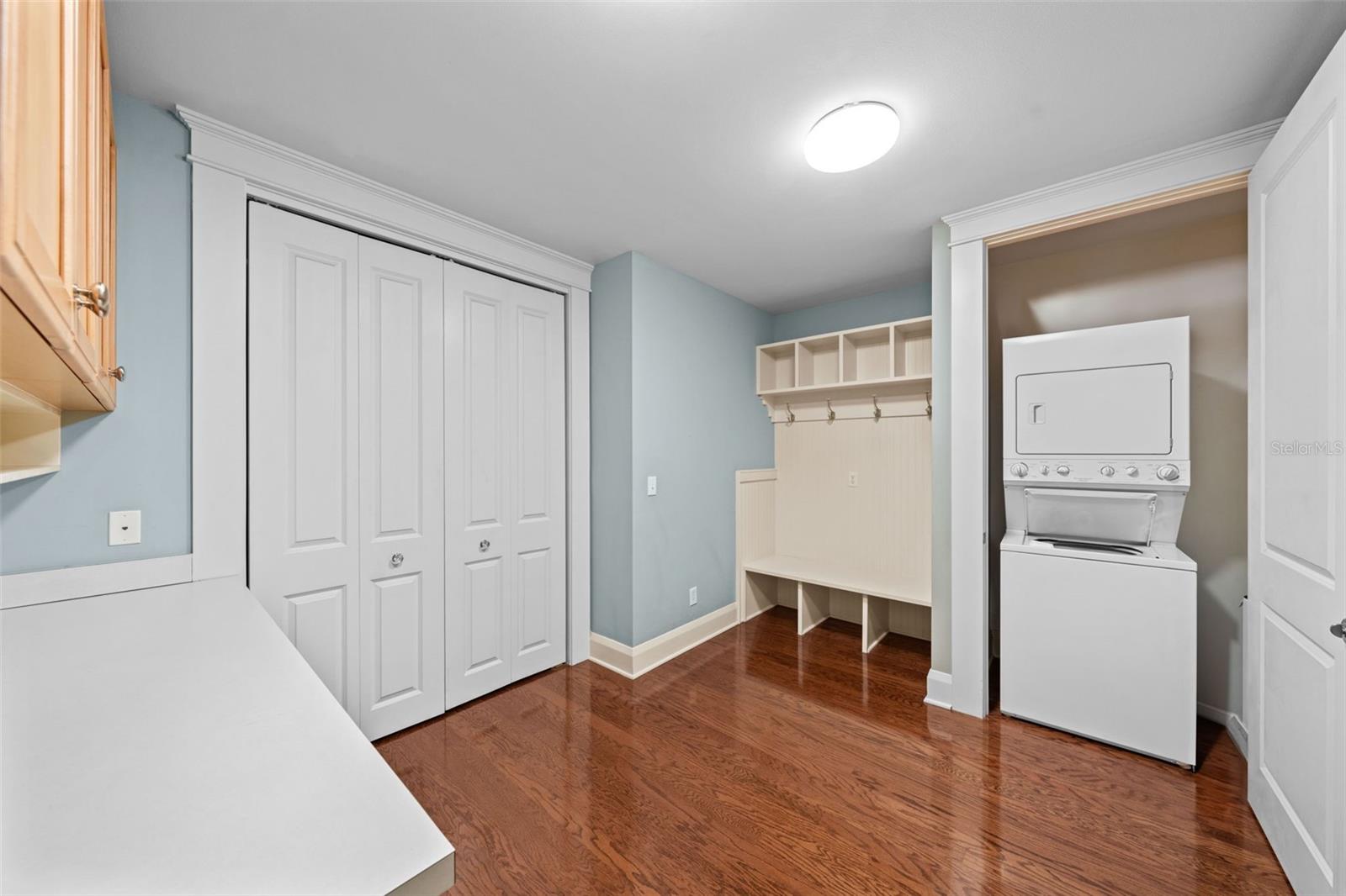 TB8413753 Property Photo