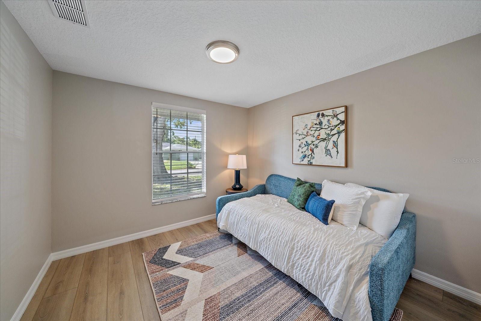 3032 GOLDEN RAIN DR, SARASOTA, FL, 34232