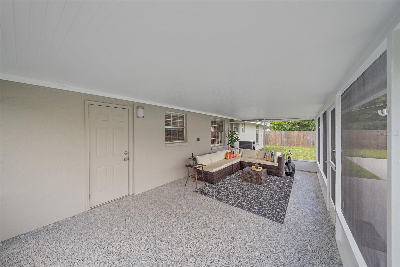 3032 GOLDEN RAIN DR, SARASOTA, FL, 34232