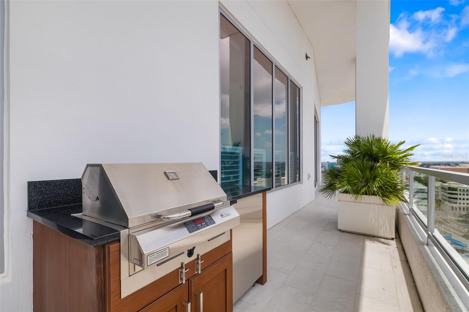 A4660919 Property Photo