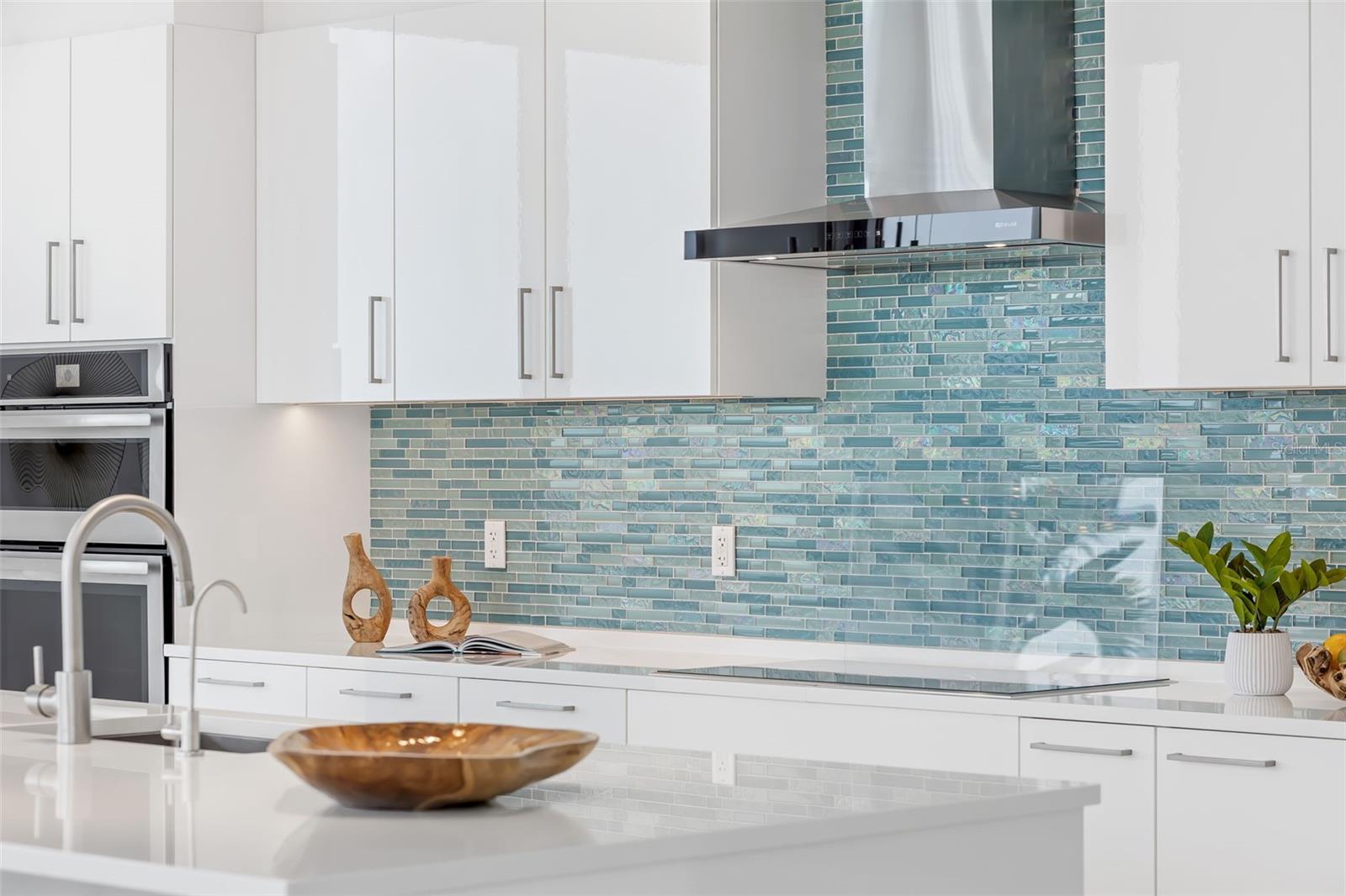 A4660919 Property Photo