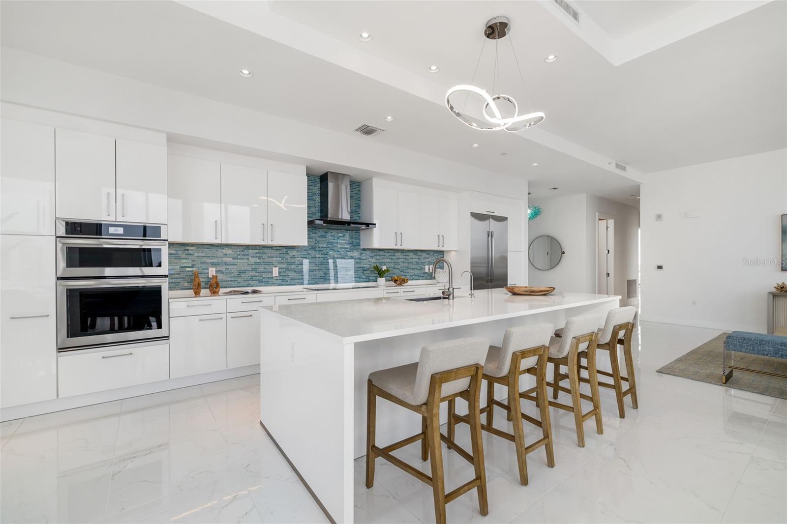 A4660919 Property Photo