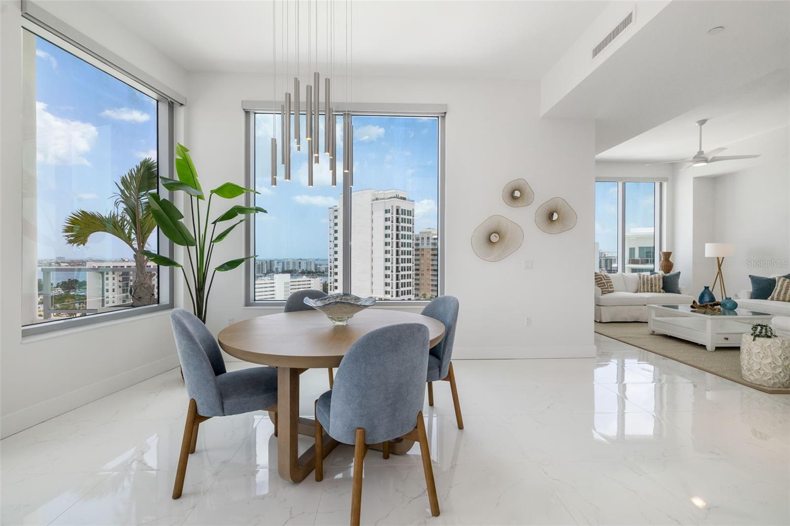 A4660919 Property Photo