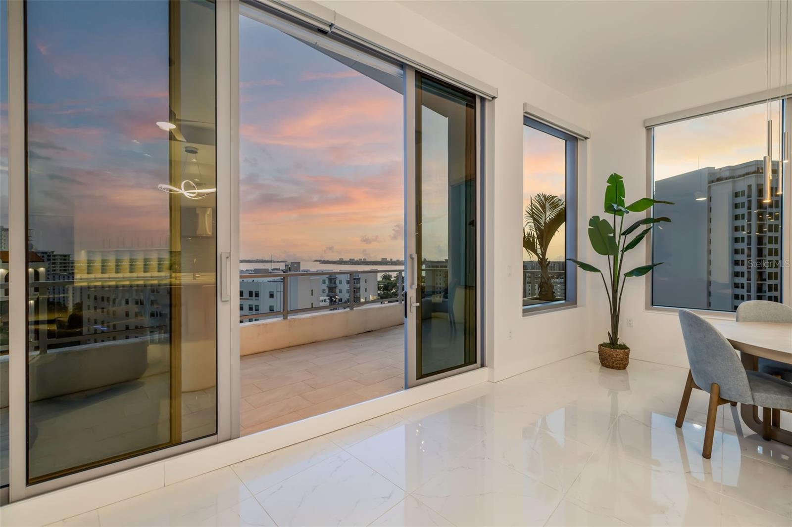 A4660919 Property Photo