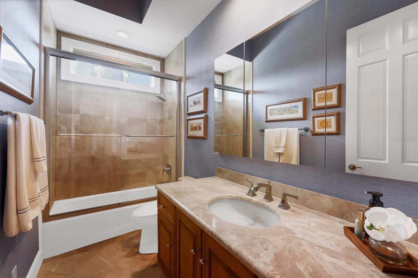 A4660958 Property Photo