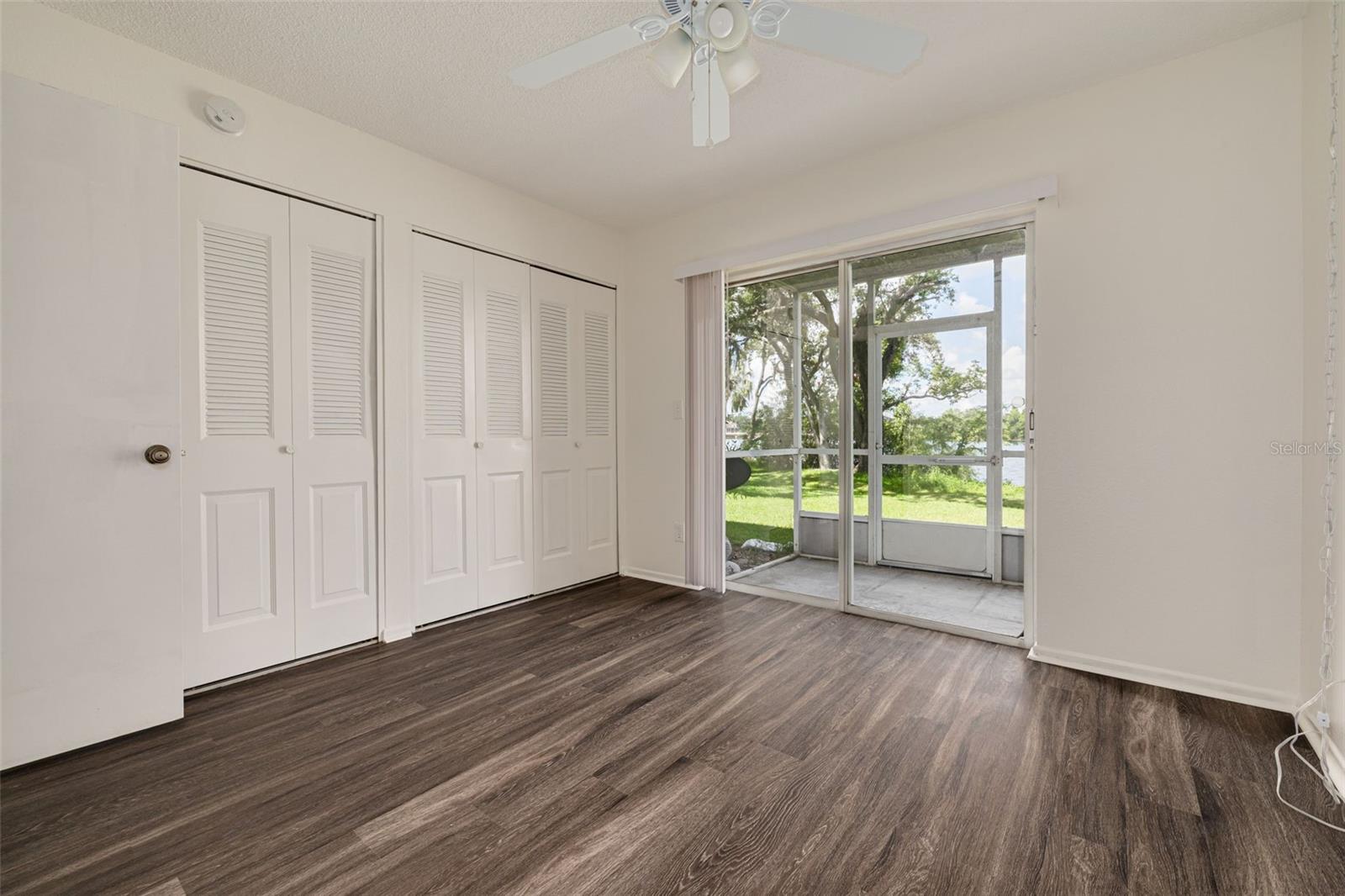 TB8413917 Property Photo