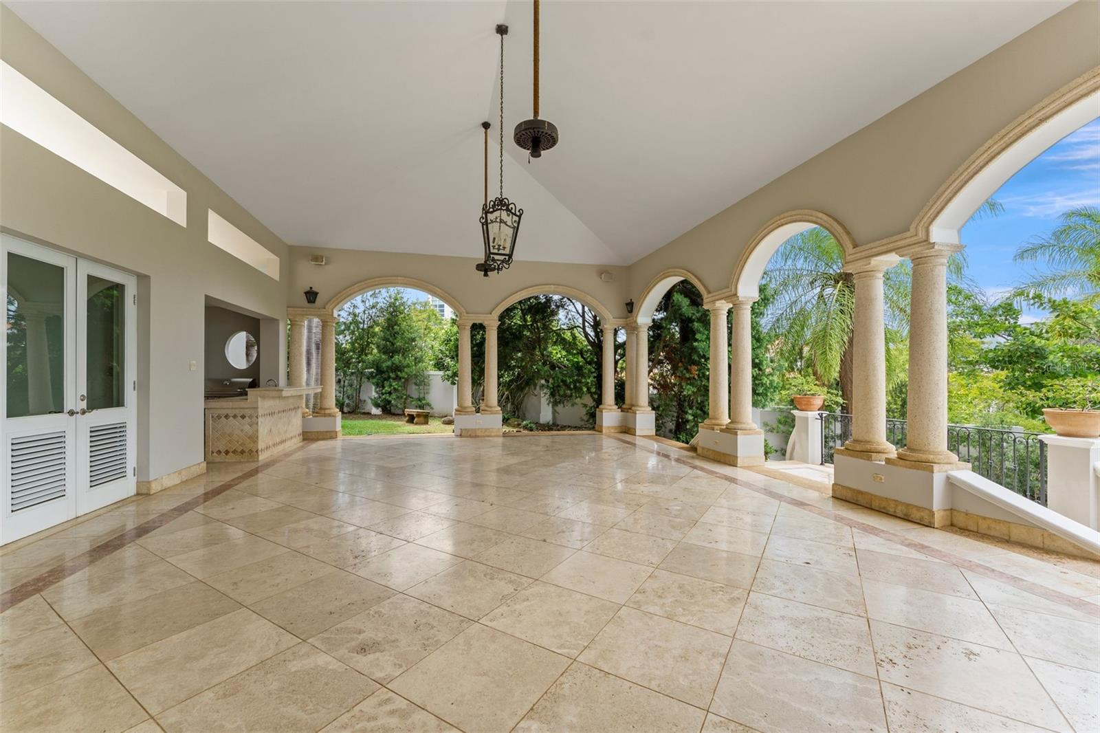 PR9115273 Property Photo