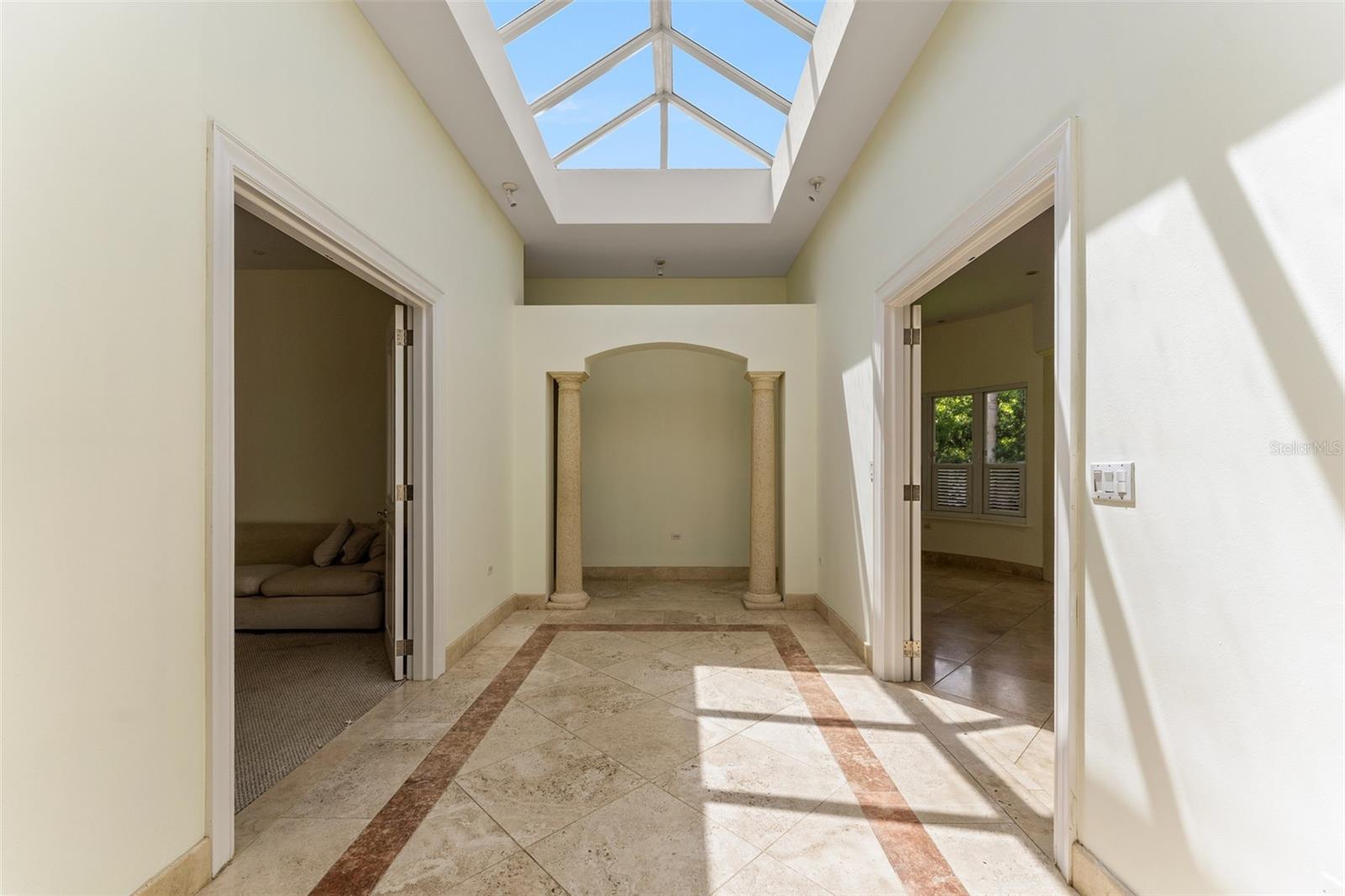 PR9115273 Property Photo