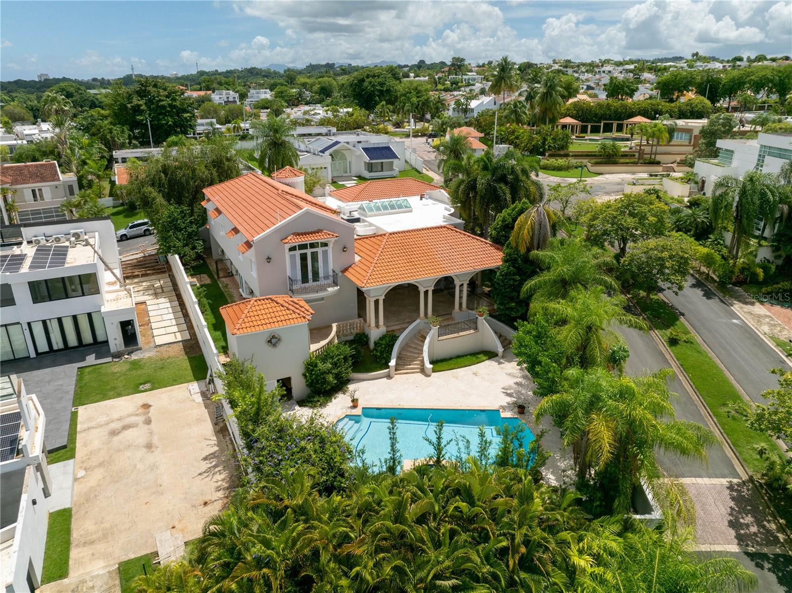 PR9115273 Property Photo