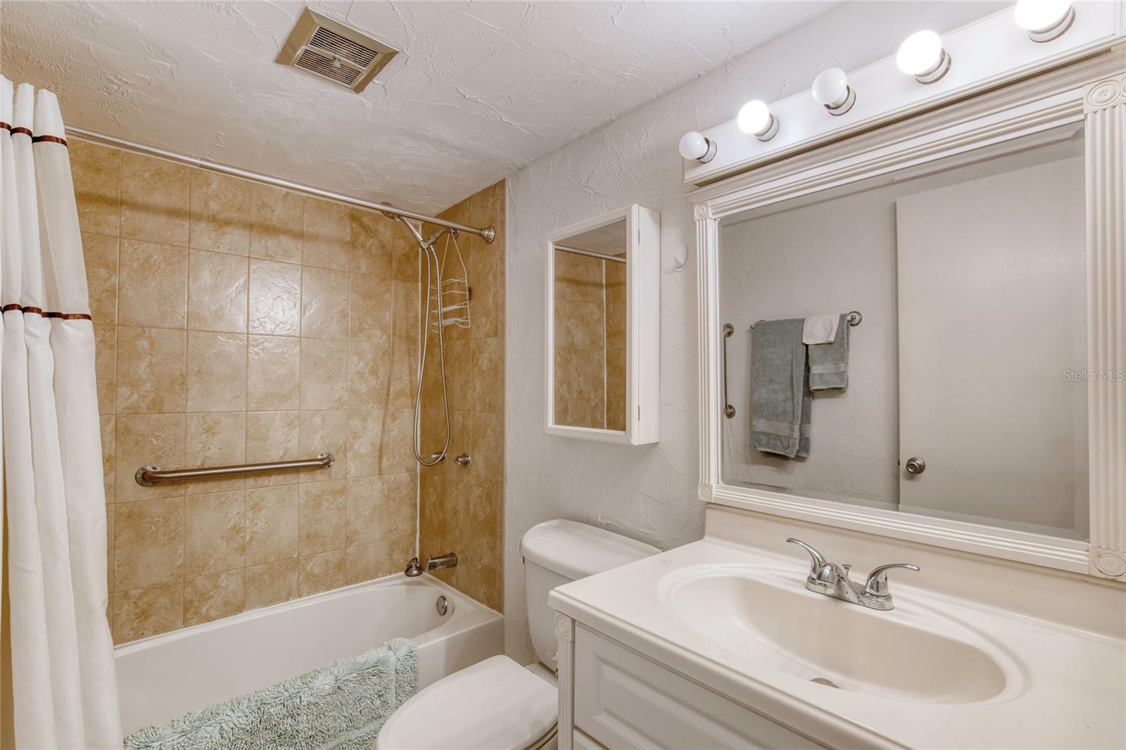 329 WILDER BLVD #C103, DAYTONA BEACH, FL, 32114