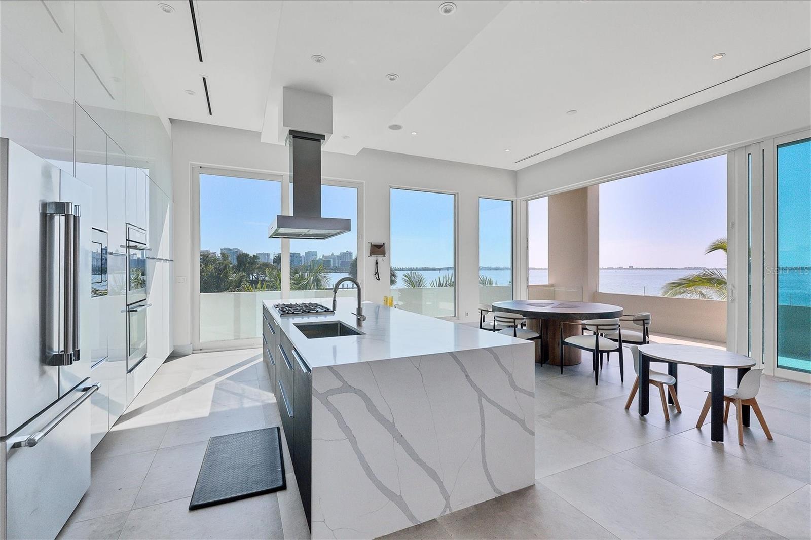 A4660993 Property Photo