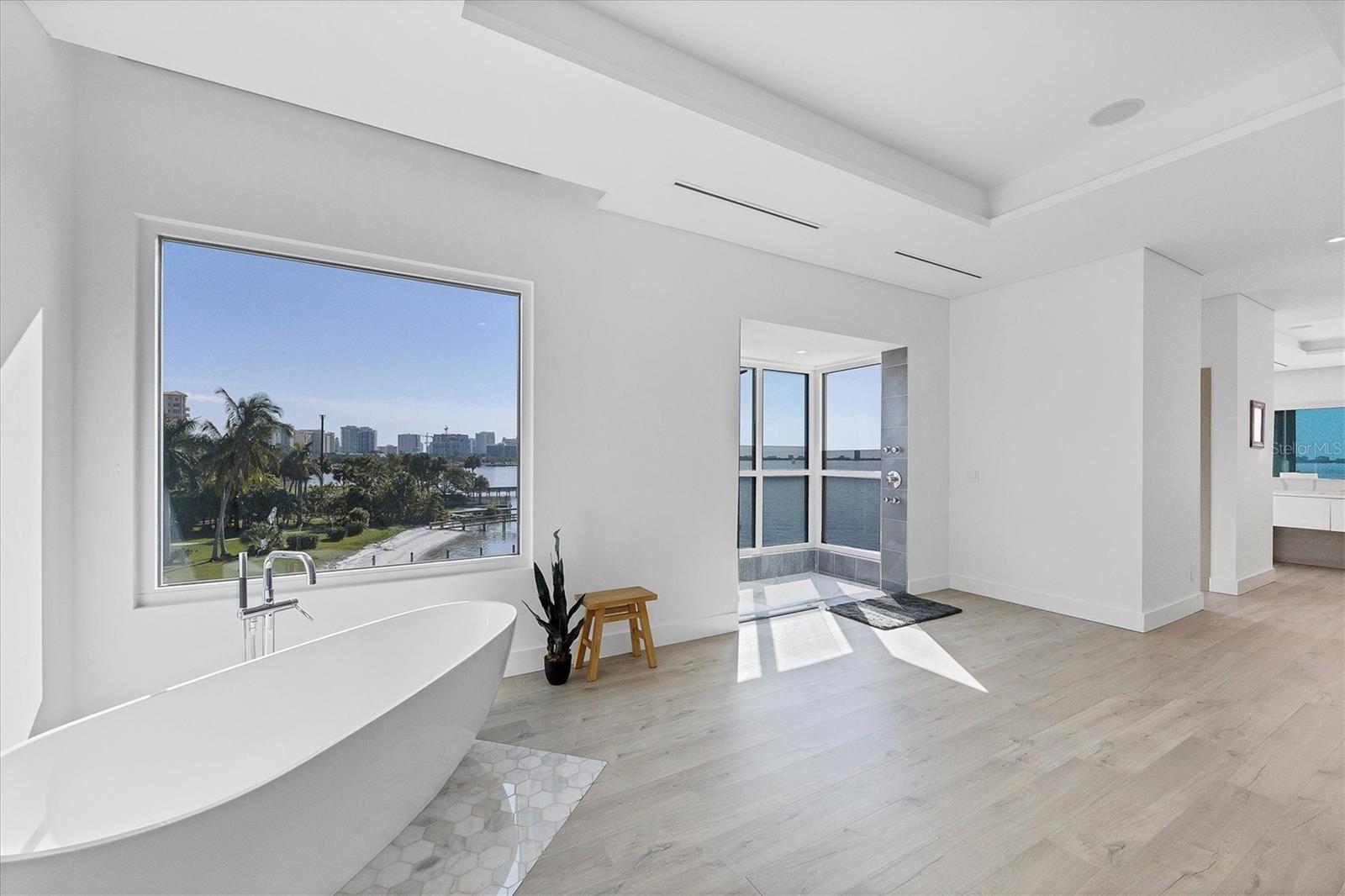 A4660993 Property Photo