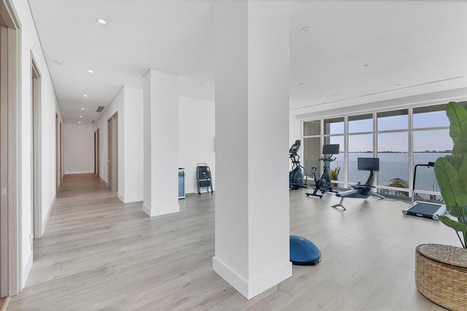 A4660993 Property Photo