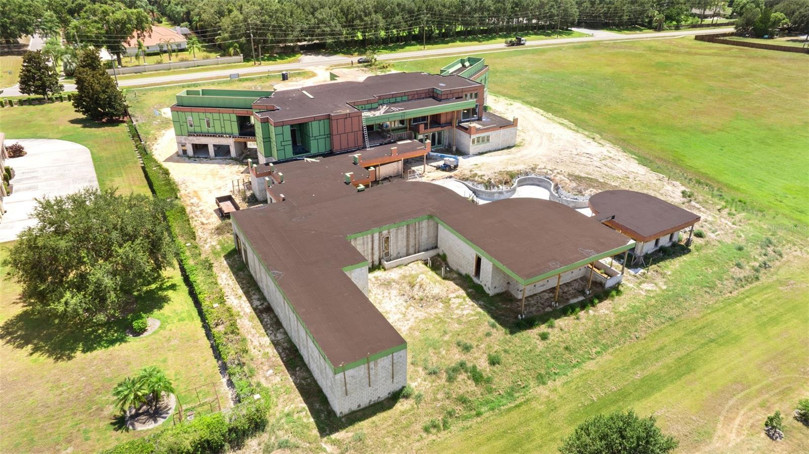 O6333091 Property Photo