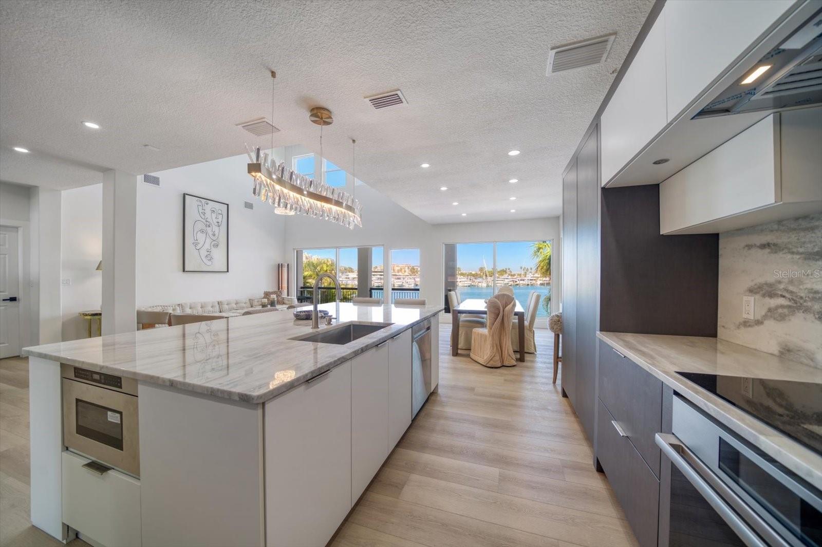 TB8414077 Property Photo