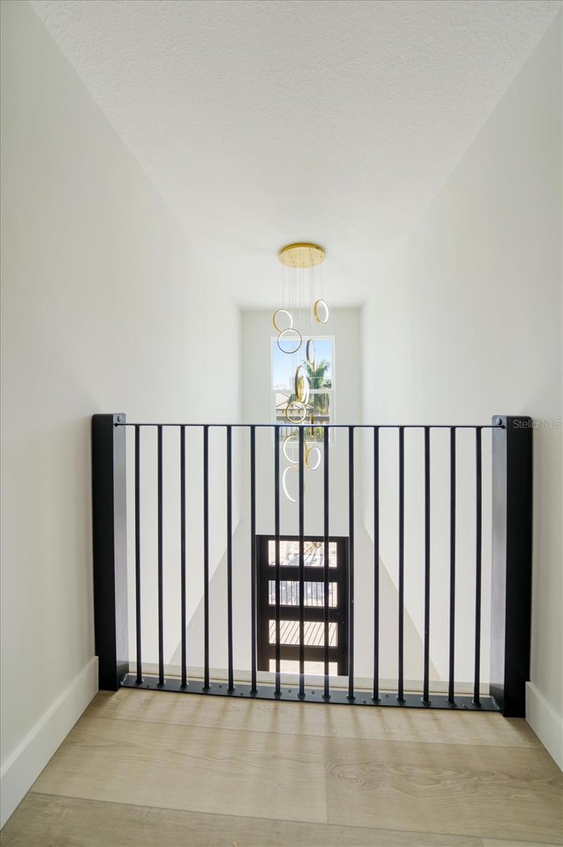 TB8414077 Property Photo