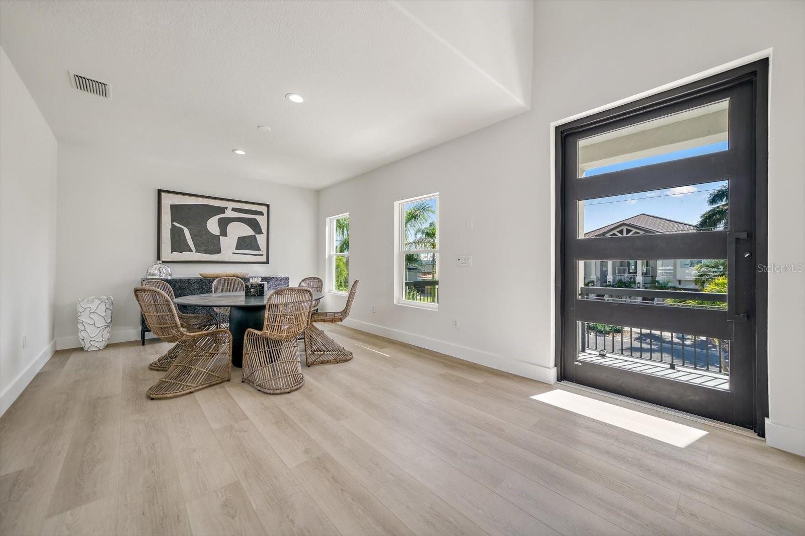 TB8414077 Property Photo