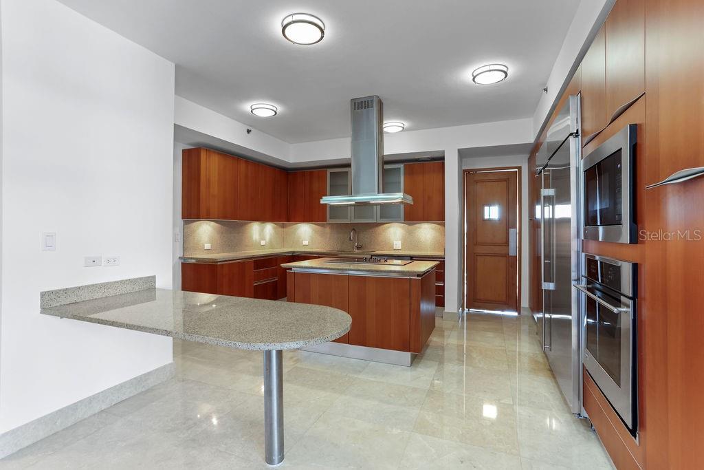 PR9115279 Property Photo