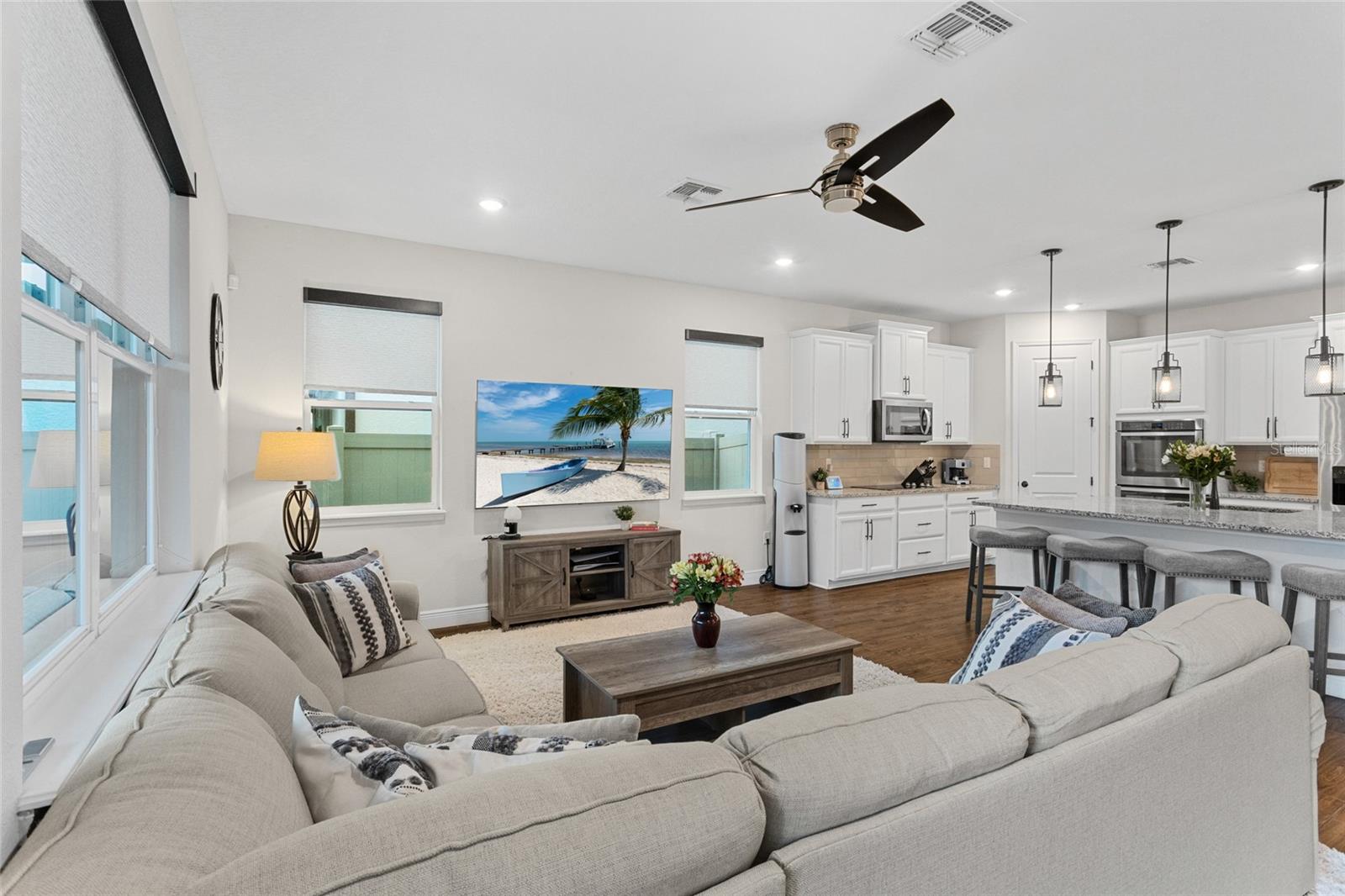O6333155 Property Photo