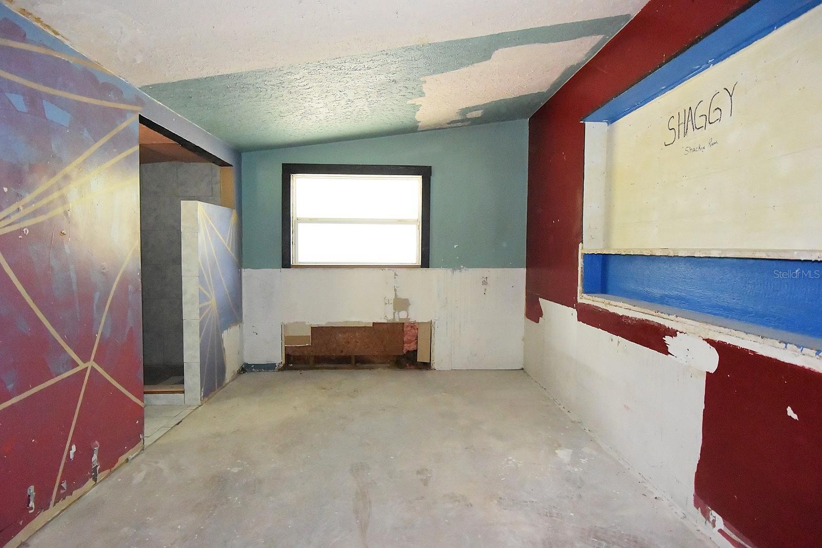 W7877898 Property Photo