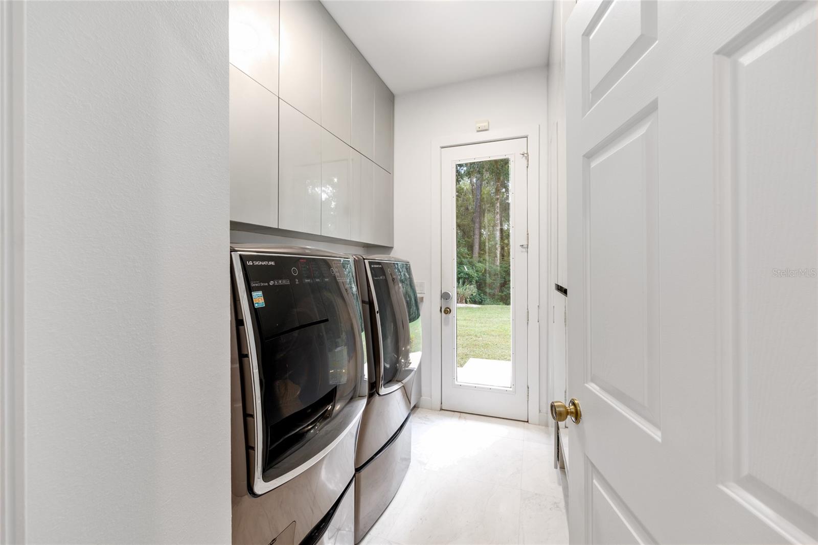 OM706904 Property Photo