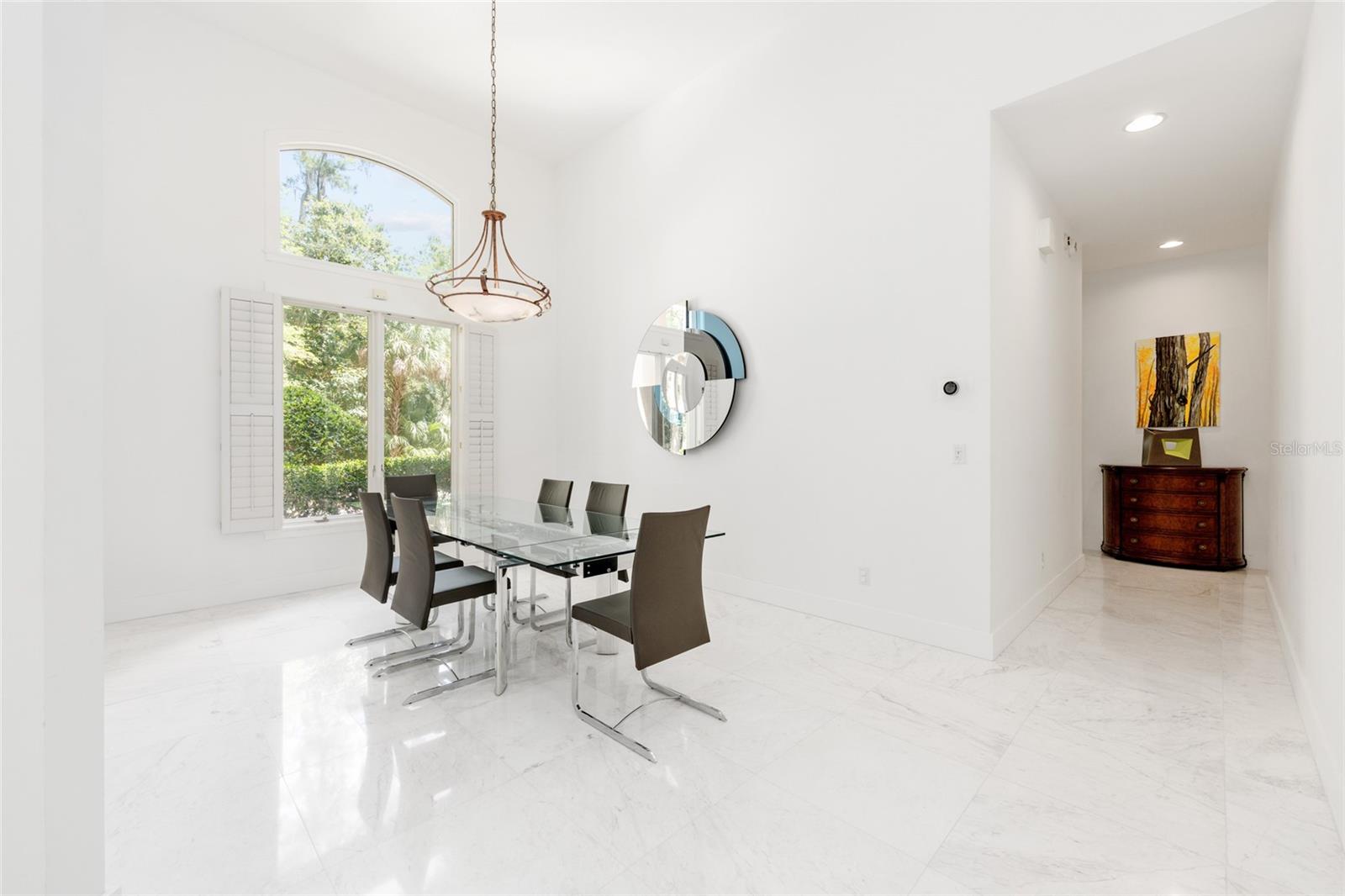 OM706904 Property Photo