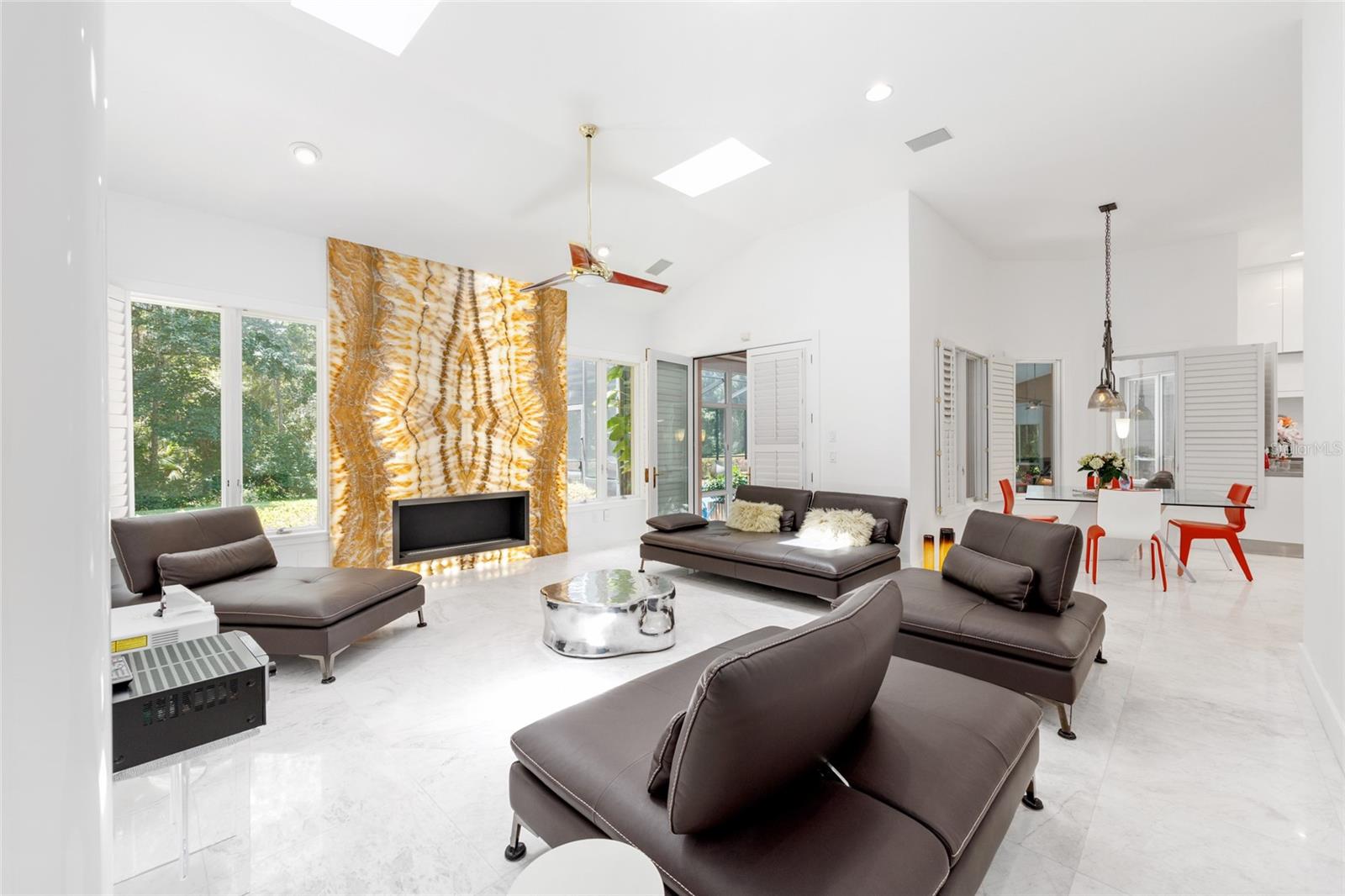 OM706904 Property Photo