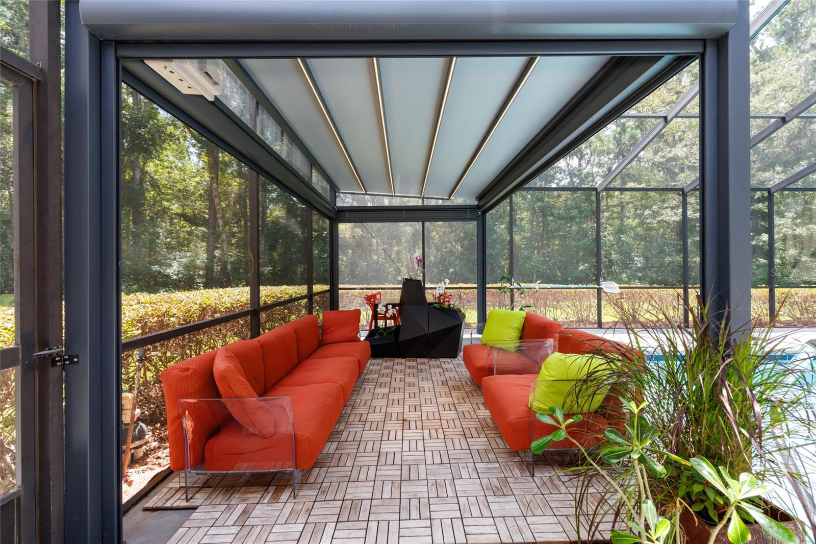 OM706904 Property Photo