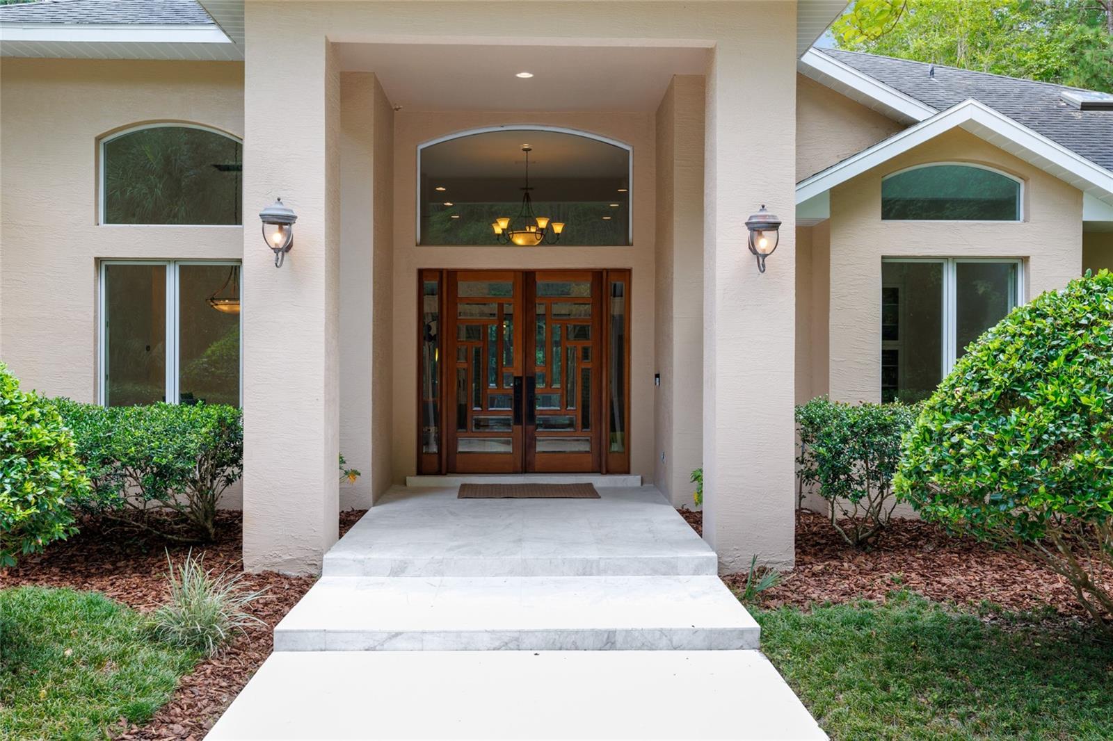 OM706904 Property Photo