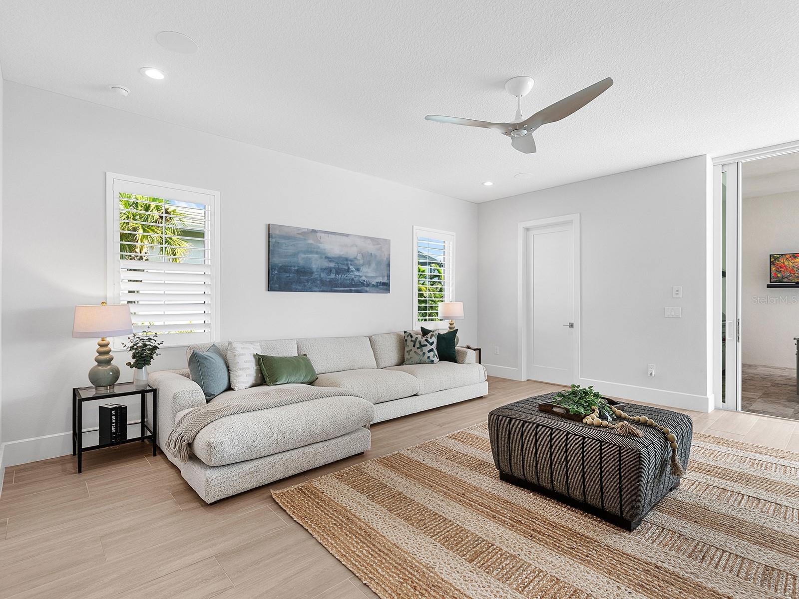 A4661045 Property Photo