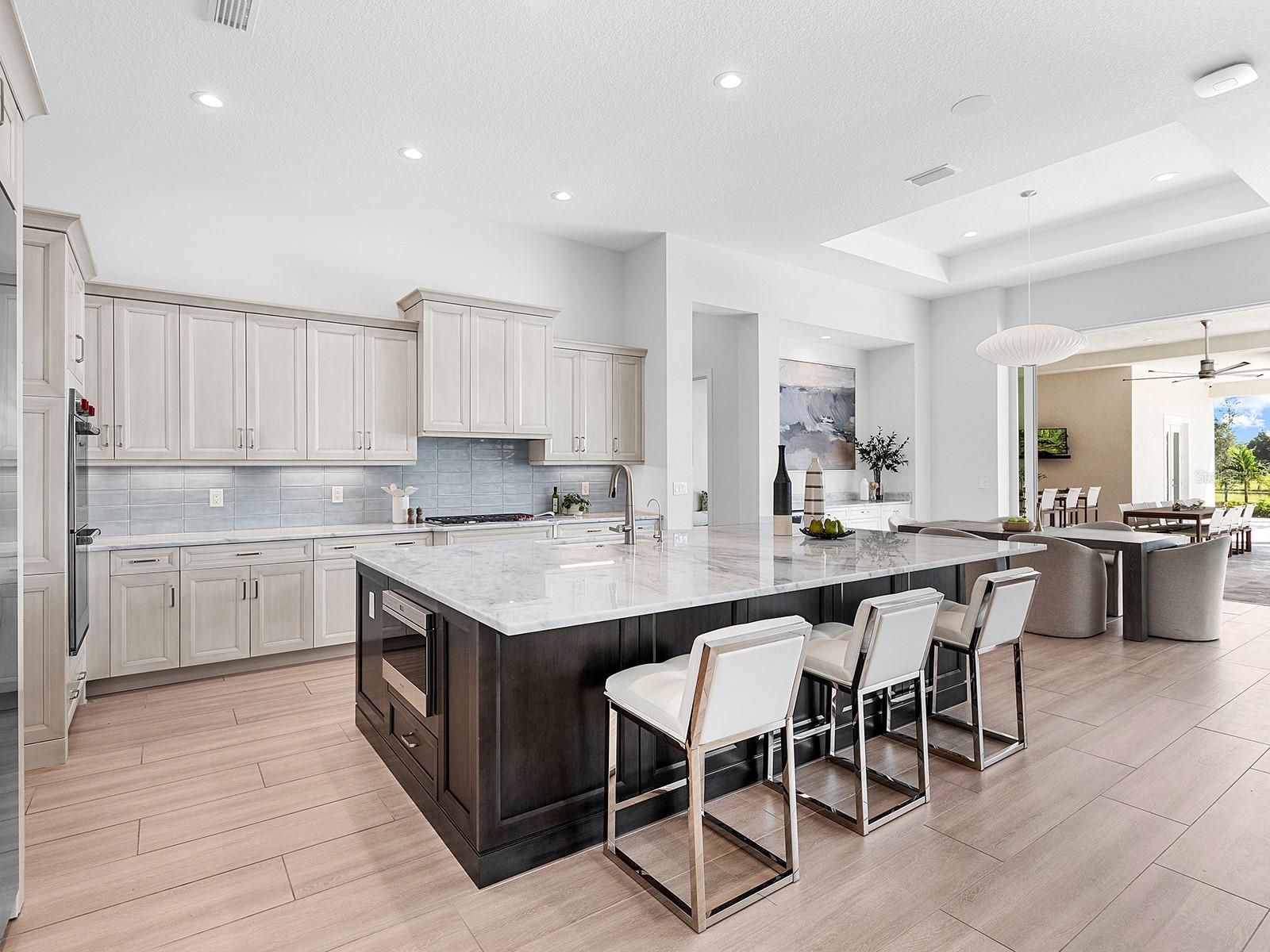A4661045 Property Photo