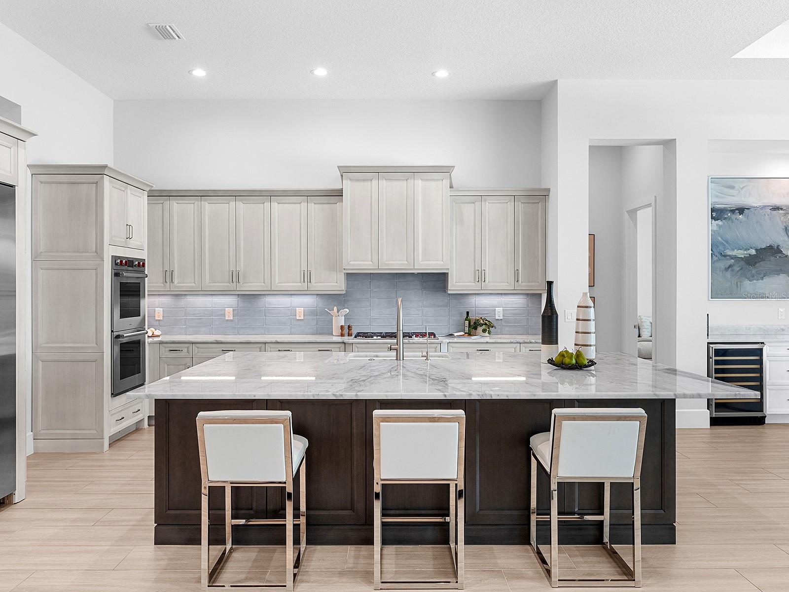 A4661045 Property Photo