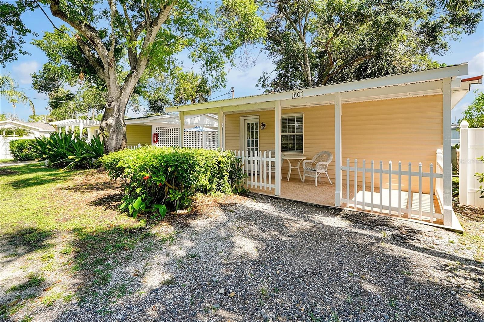 O6333255 Property Photo