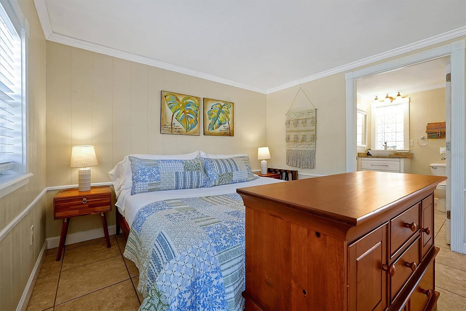 O6333255 Property Photo