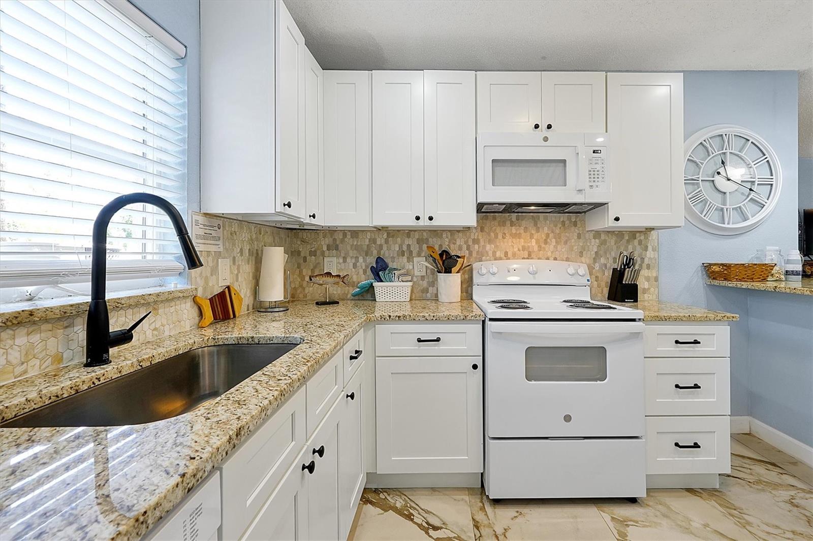 O6333255 Property Photo